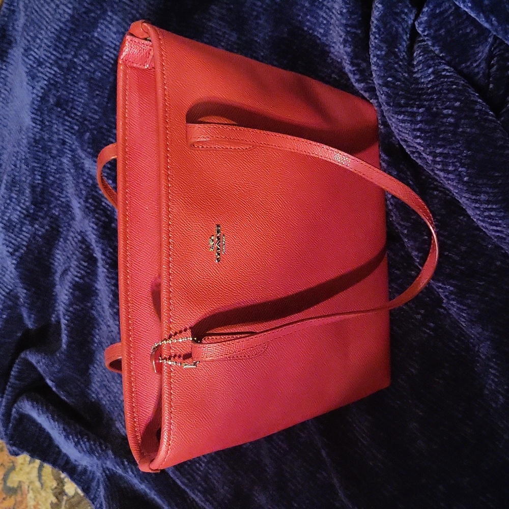 Coach Outlet handbag. Red.